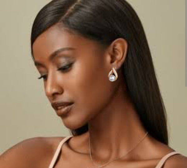 MoUi. New French Glass Inlaid Pearl Drop