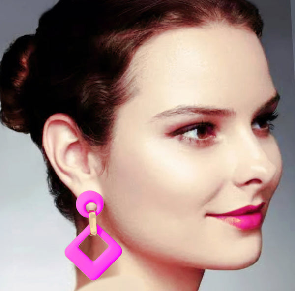 MoUi. New Dangle Pink