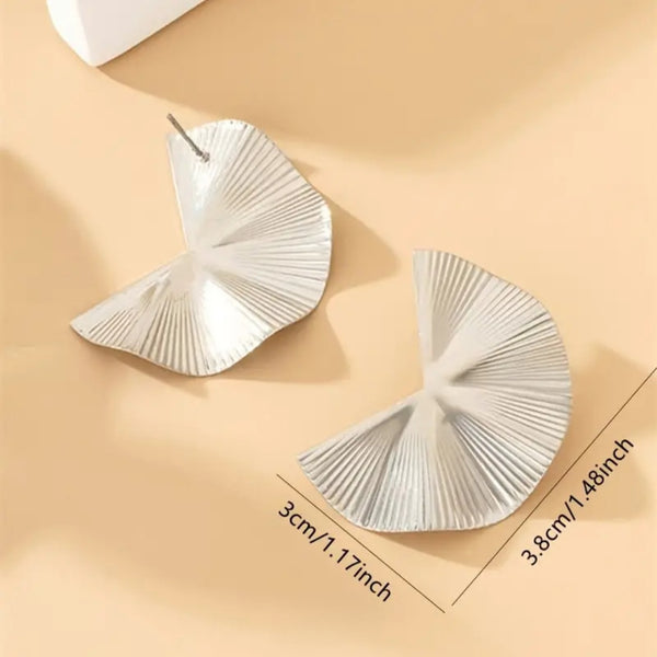 MoUi. New Fan Drop Silver