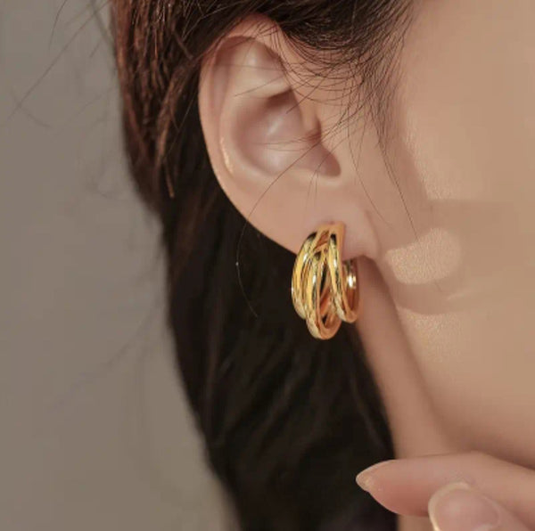 MoUi. New Tri-Layer Gold Hoop
