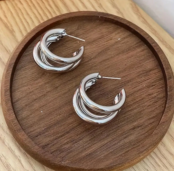 MoUi. New Tri-Layer Gold Hoop