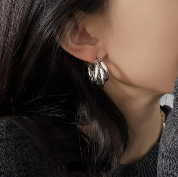 MoUi. New Tri-Layer Silver Hoop