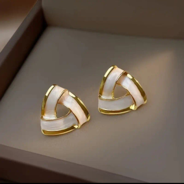 MoUi.  New Pearl Shell Tri Stud Earrings