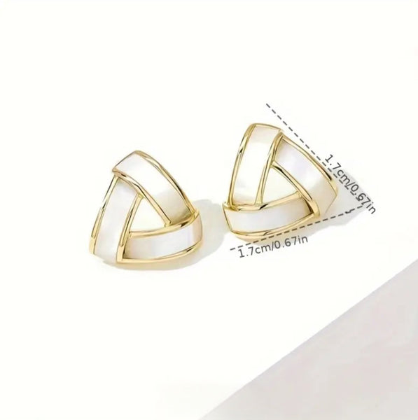 MoUi.  New Pearl Shell Tri Stud Earrings