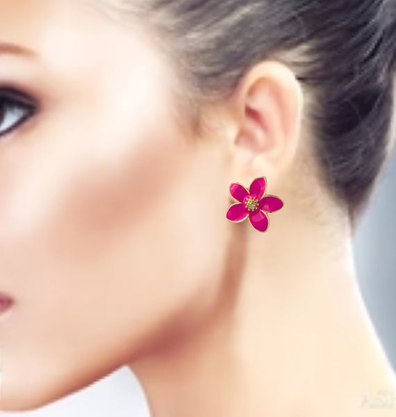 MoUi. New Pink Flower Stud