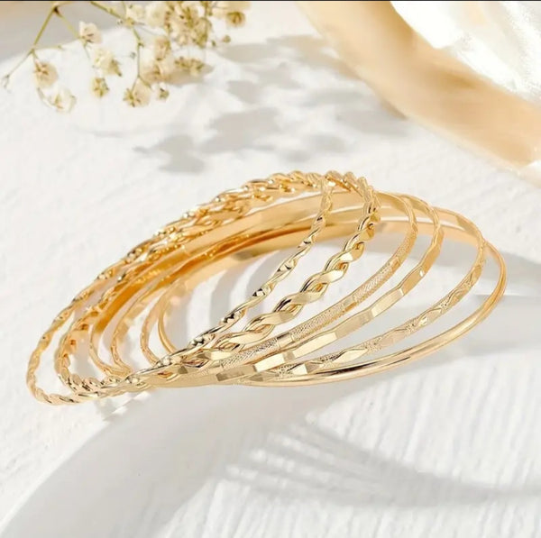 MoUi. New Faux Gold Bracelet Set