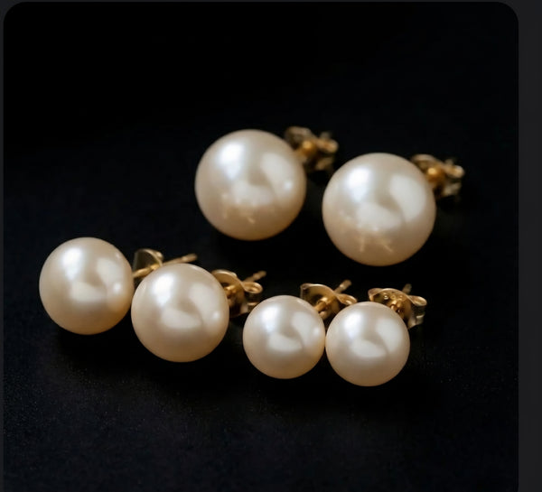 MoUi. New Three Pair Elegant Cream Pearls