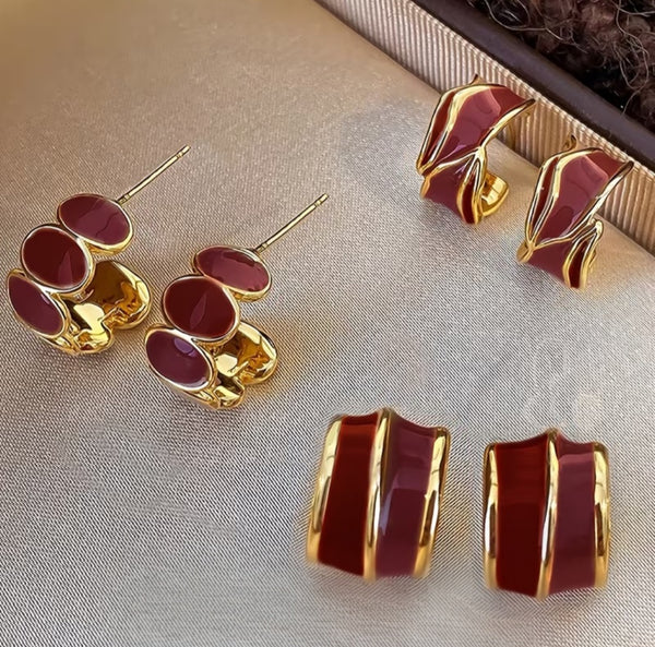 MoUi. NEW 3 Pair Mini Burgundy Hoops