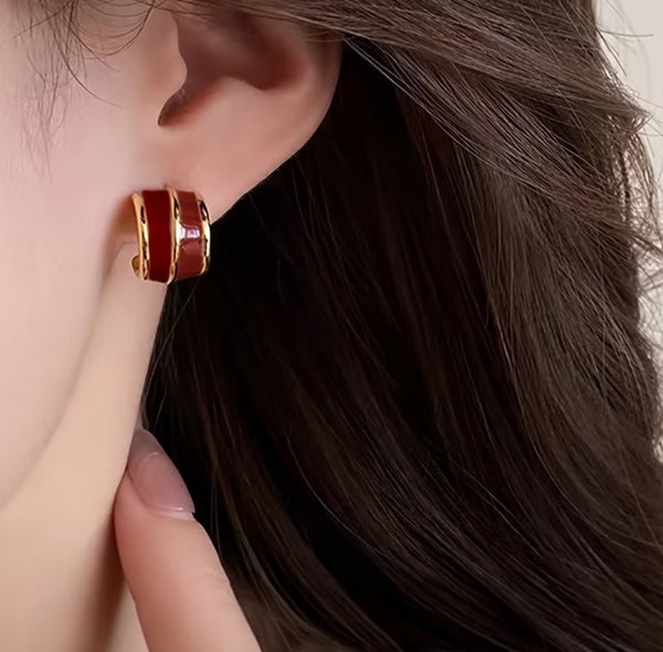 MoUi. NEW 3 Pair Mini Burgundy Hoops