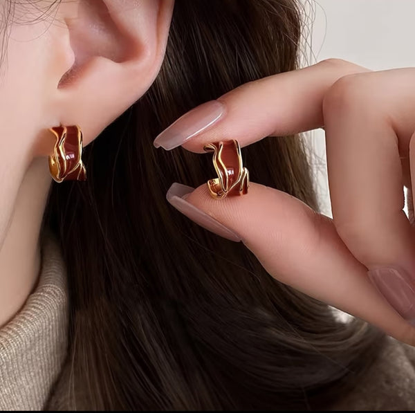 MoUi. NEW 3 Pair Mini Burgundy Hoops