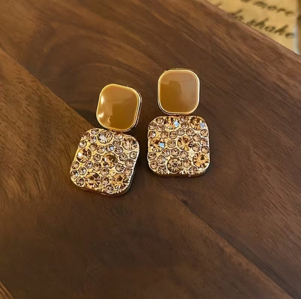 MoUi. NEW Elegant Maillard Drop earrings