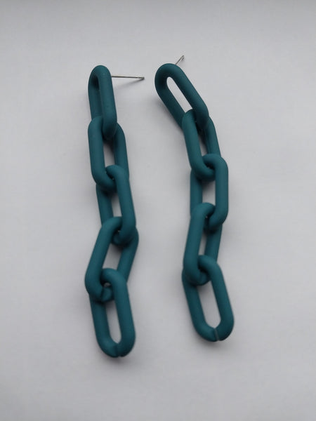MoUi. New York Green 5 Chain Dangle