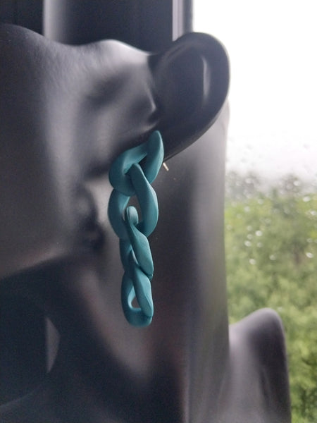 MoUi. New York Green 4 Chain Dangle